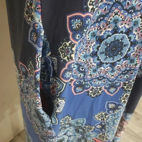 Sunsets & Sweet Tea Womans Size PXL Blue/pink Shift Dress. - Picture 5 of 9